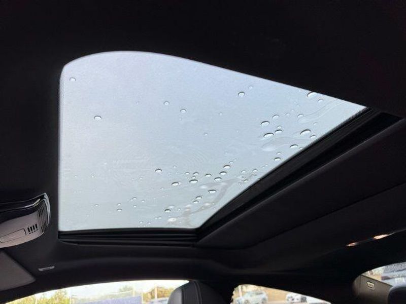 Used 2022 BMW 4 Series M440iImage 23