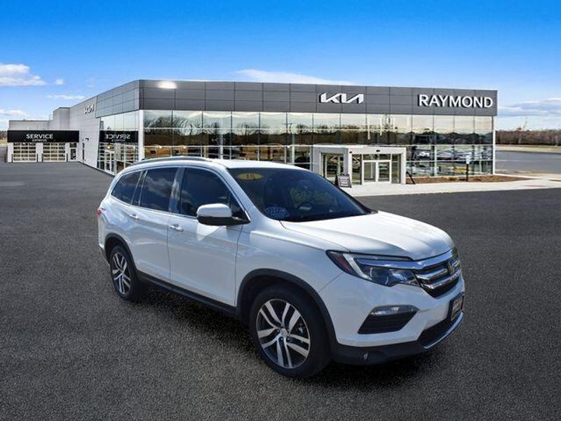 Used 2018 Honda Pilot EliteImage 10