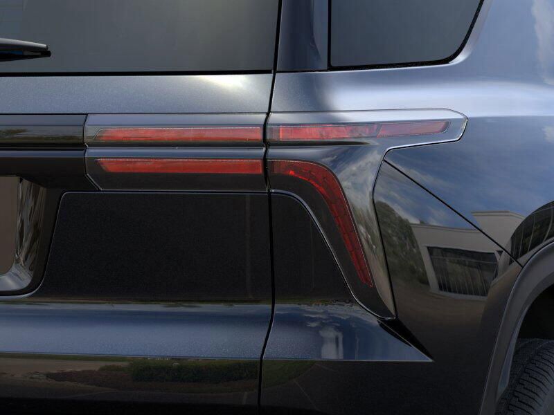 New 2025 Chevrolet Traverse FWD LTImage 11