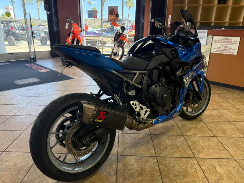Used 2024 Suzuki GSX-8R Image 7