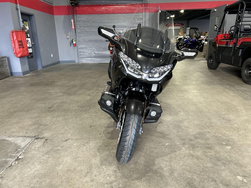 New 2026 Honda GOLDWING TOUR Image 21