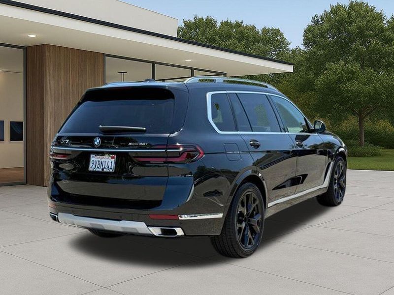 Used 2026 BMW X7 xDrive40iImage 8