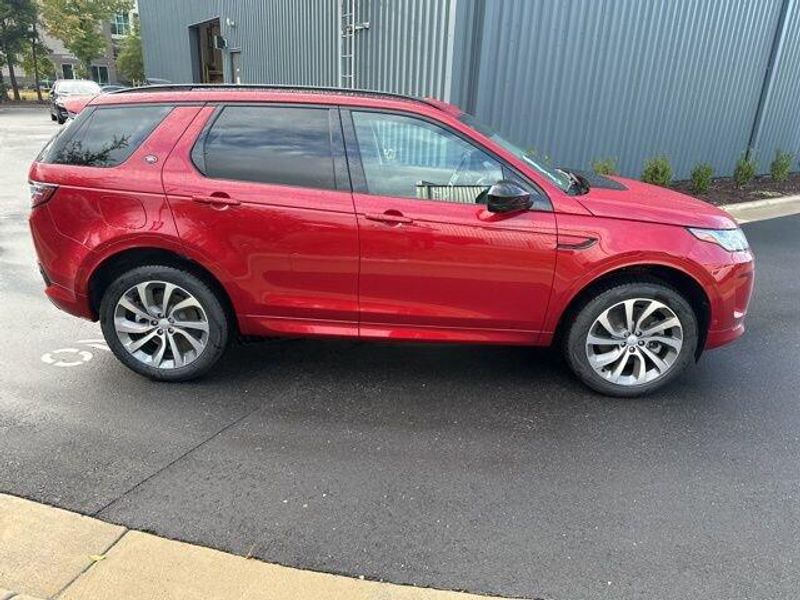 2025 Land Rover Discovery Sport S