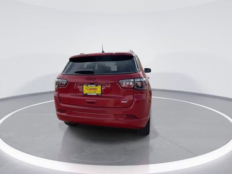 Used 2023 Jeep Compass (Red) EditionImage 7