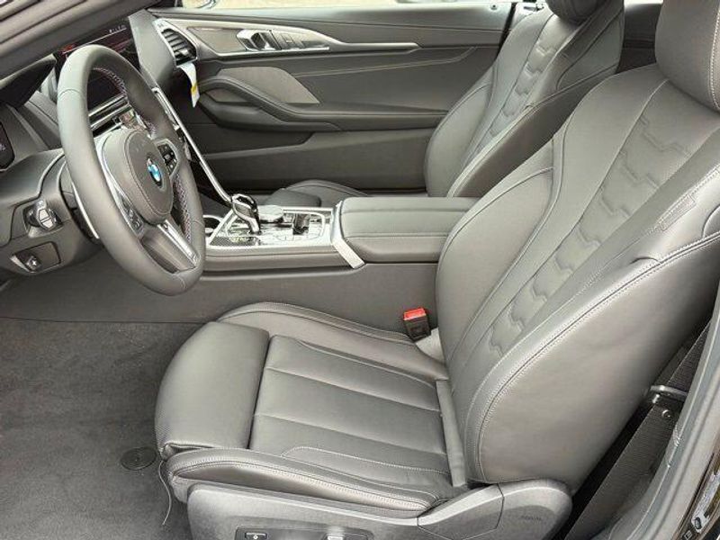 New 2026 BMW 8 Series M850i xDriveImage 17
