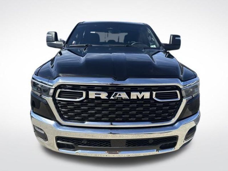 2025 RAM 1500 Tradesman Crew Cab 4x4 5'7' Box