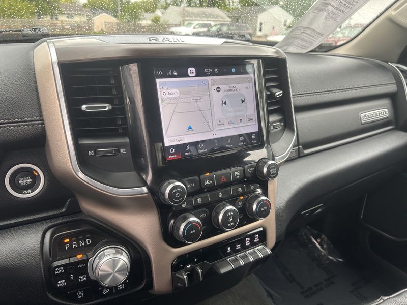 2022 RAM 1500 LaramieImage 24