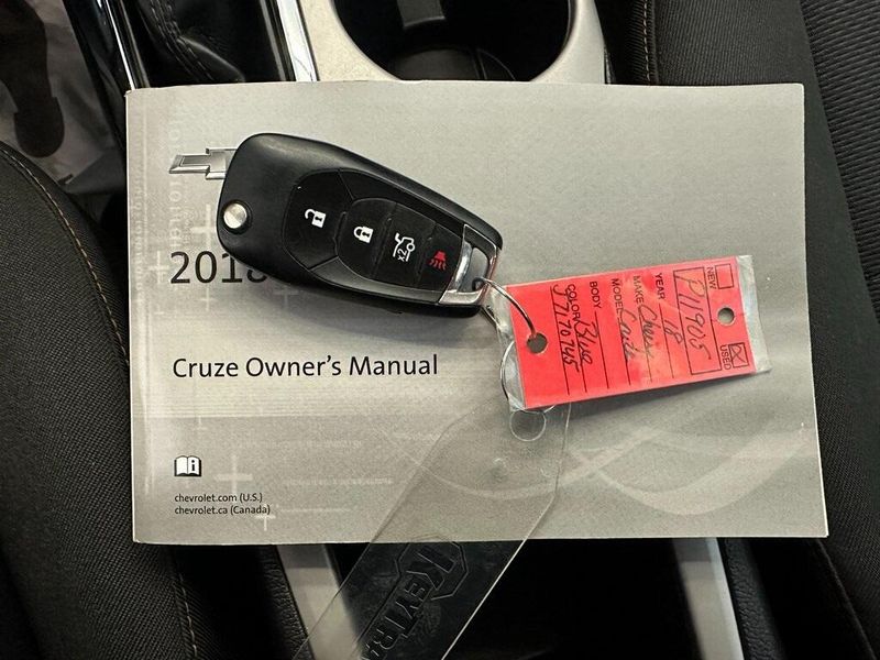 2018 Chevrolet Cruze LSImage 6