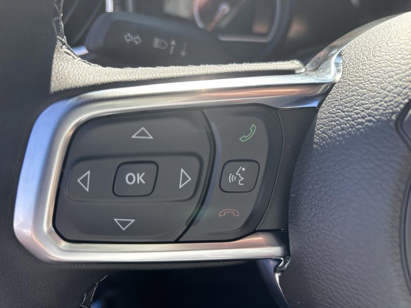 New 2026 Jeep Wrangler 4-door SaharaImage 30