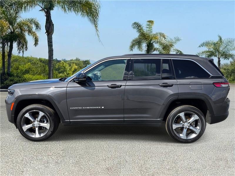 New 2026 Jeep Grand Cherokee Limited 4x2