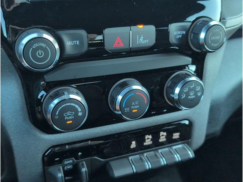 New 2026 RAM 1500 Warlock Crew Cab 4x4 5