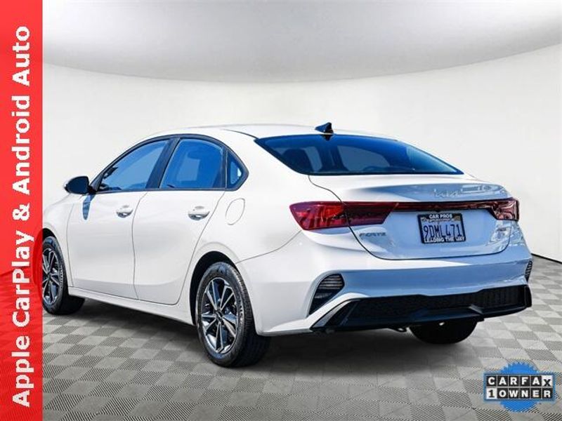 Used 2023 Kia Forte LXSImage 6