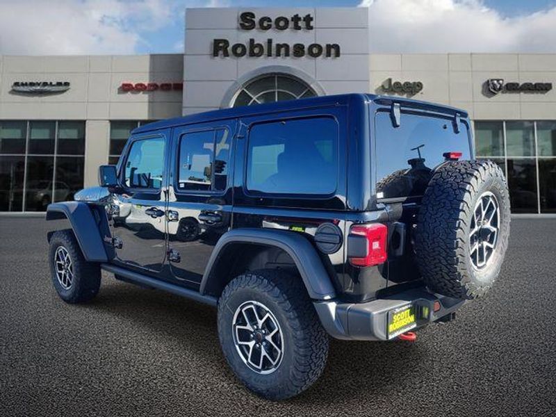 New 2026 Jeep Wrangler Unlimited Rubicon