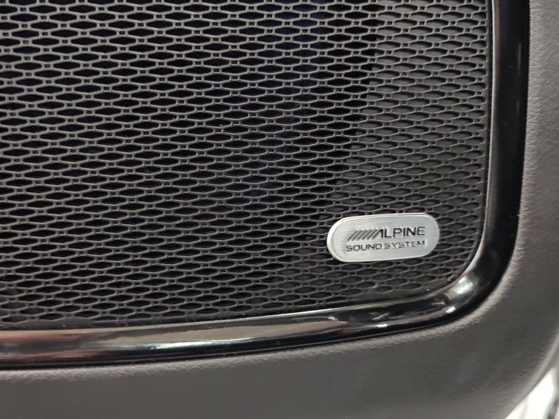 Used 2022 Jeep Compass Trailhawk Elite 4X4 w/Sunroof/NavImage 7