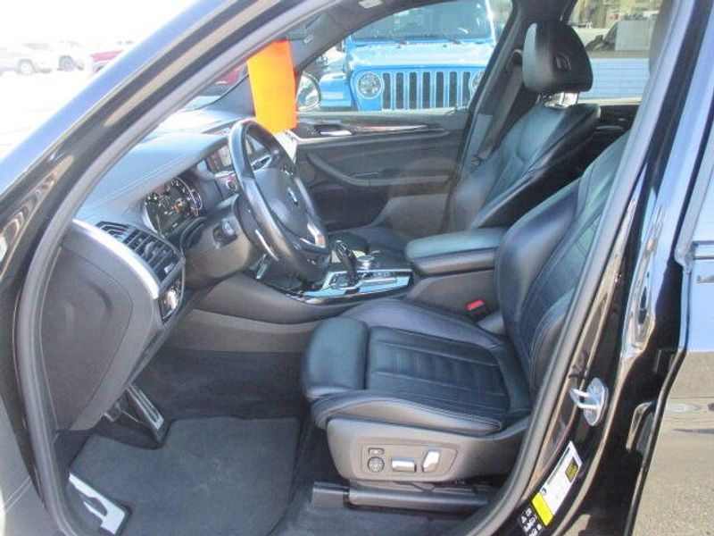 2018 BMW X3 M40iImage 18