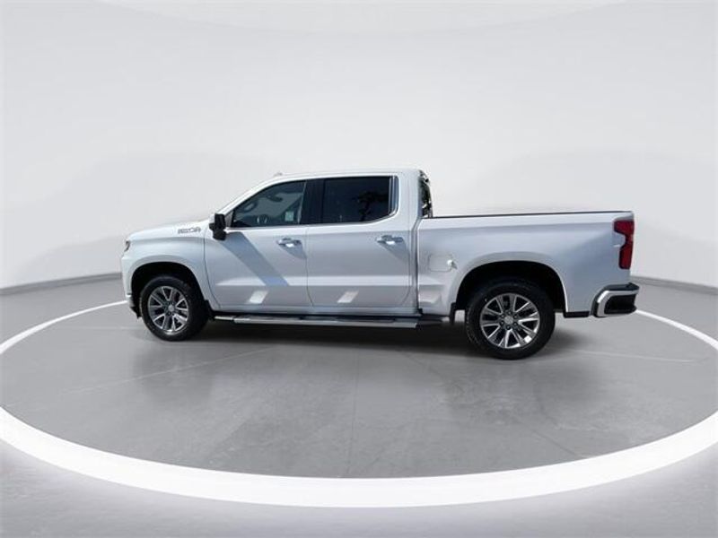 Used 2022 Chevrolet Silverado 1500 LTD High CountryImage 5