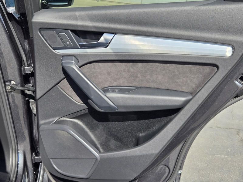 2020 Audi SQ5 Premium photo 27