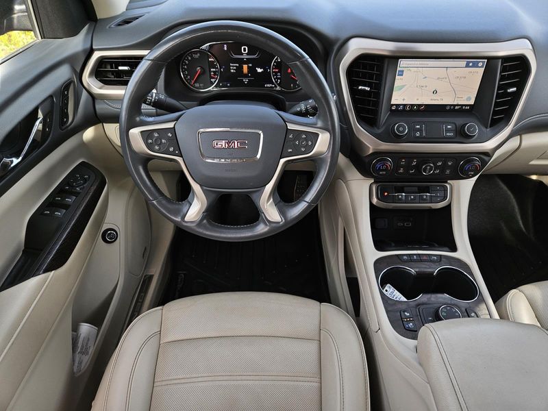 2021 GMC Acadia DenaliImage 11