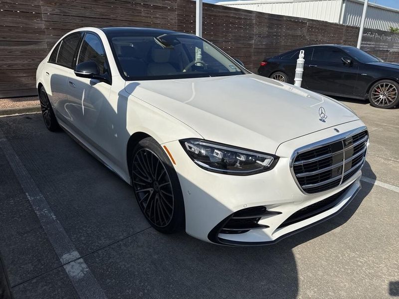 2023 Mercedes-Benz S 580 580Image 2