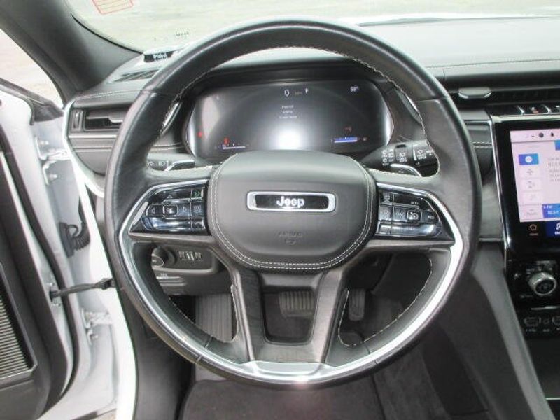Used 2022 Jeep Grand Cherokee L OverlandImage 20