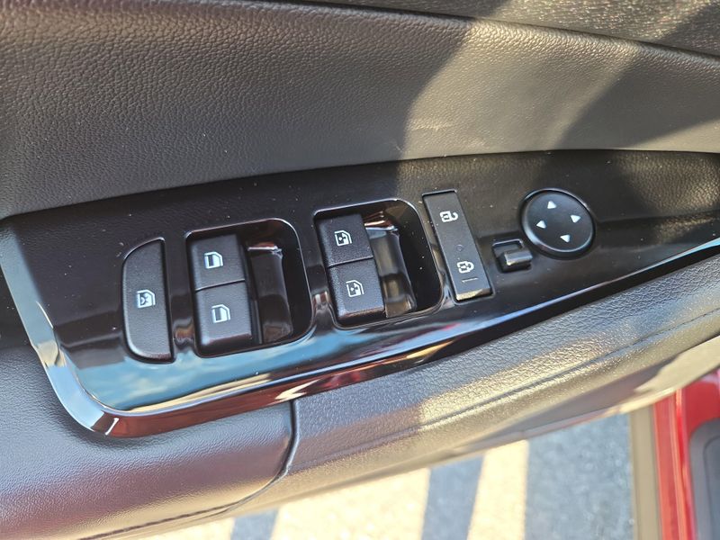2023 Kia Sportage X-Line photo 30