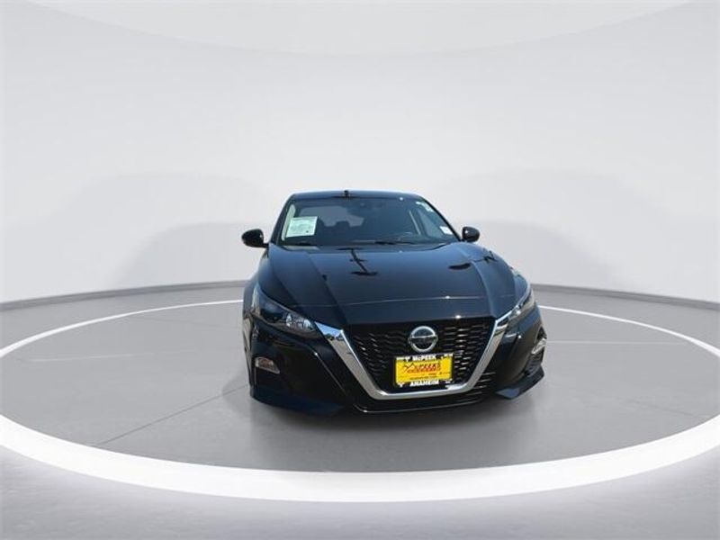 2022 Nissan Altima 2.5 S photo 3