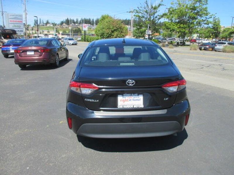 Used 2024 Toyota Corolla LEImage 8