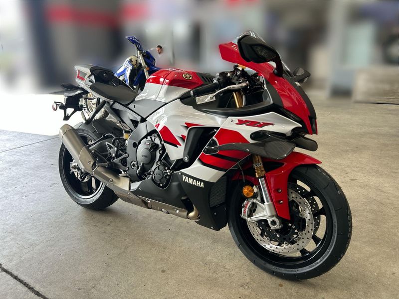 New 2026 Yamaha YZF-R1 70TH ANNIVERSARY EDITION Image 10