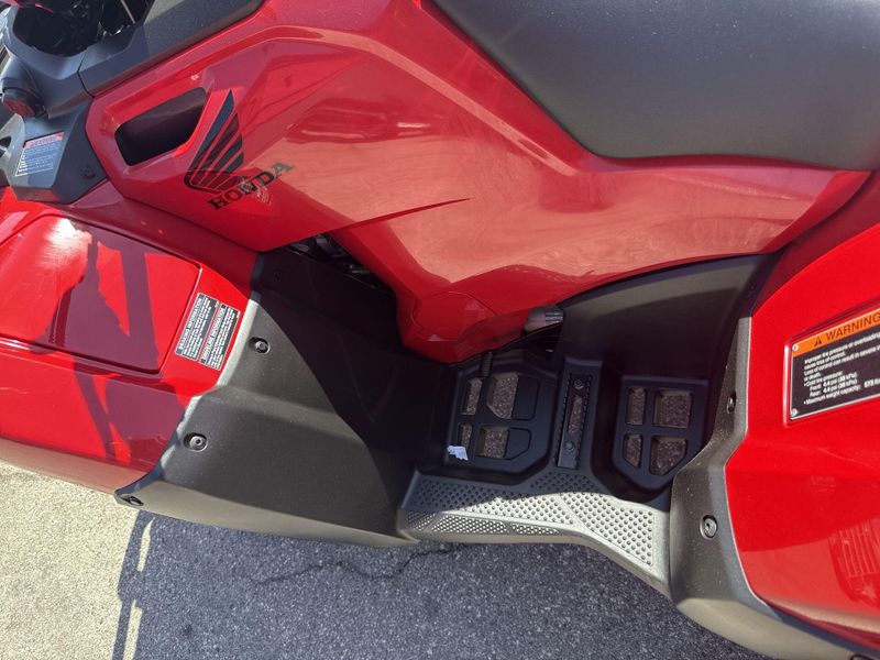 New 2027 Honda FOREMAN RUBICON 4X4 EP Image 14