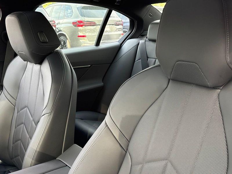 New 2027 BMW 5 Series 530iImage 18