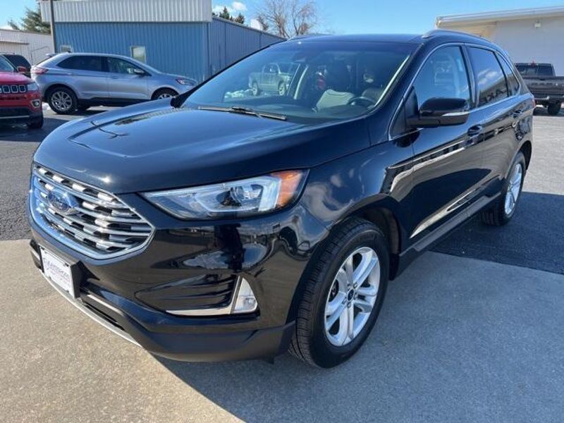 2019 Ford Edge SELImage 3