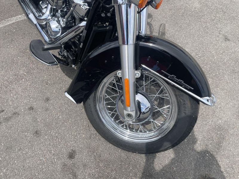 Used 2024 Harley-Davidson SOFTAIL HERITAGE CLASSIC Image 20