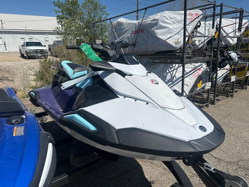 New 2025 Yamaha JETBLASTER LTD 3 