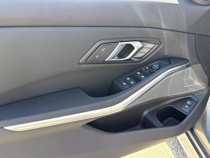 New 2026 BMW 3 Series 330iImage 14