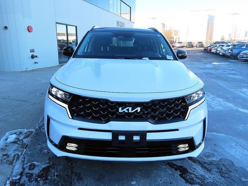 2022 Kia Sorento SXImage 2