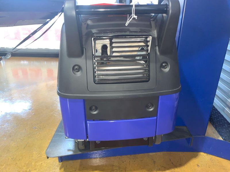 2021 Yamaha EF30ISEBZ  in a TEAM YAMAHA BLUE exterior color. Del Amo Motorsports of Long Beach (562) 362-3160 delamomotorsports.com 