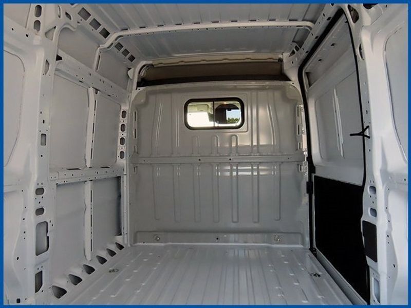 2024 RAM ProMaster High RoofImage 7