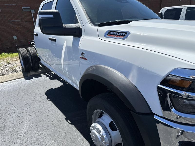 2025 RAM 4500 Tradesman Chassis Crew Cab 4x4 60