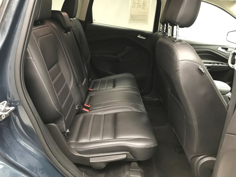 Used 2019 Ford Escape SELImage 13