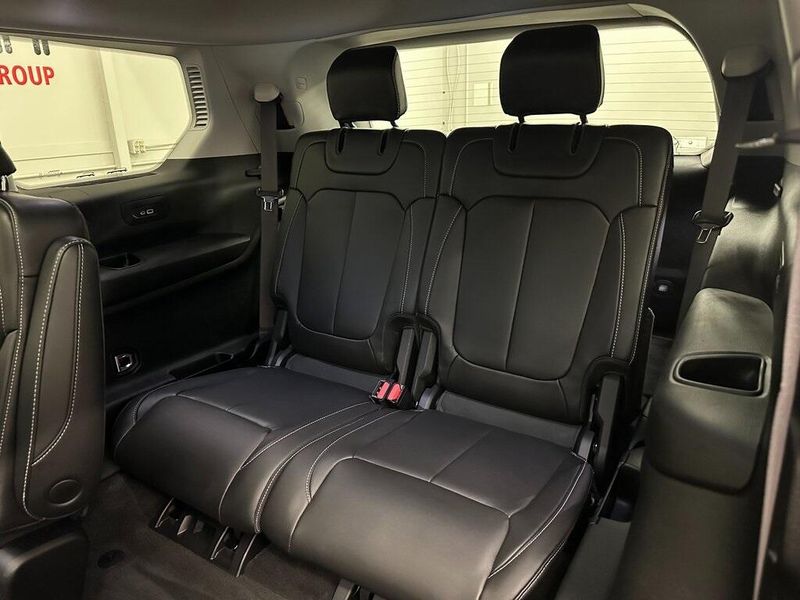 2021 Jeep Grand Cherokee L LimitedImage 29