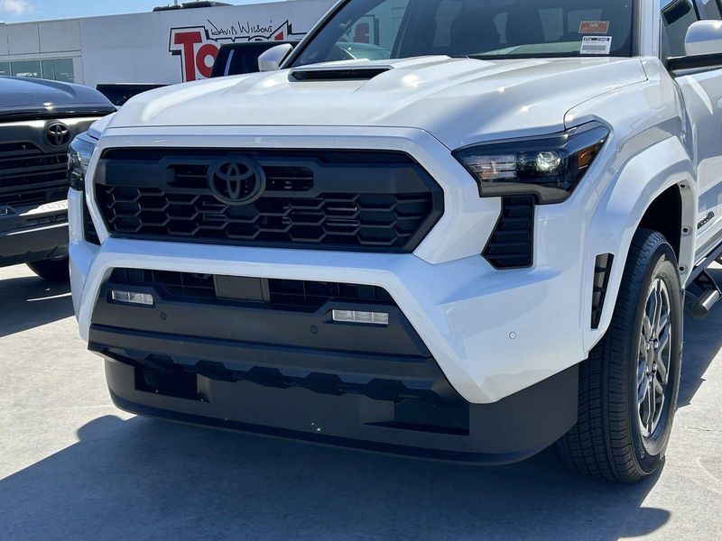 2024 Toyota Tacoma TRD SportImage 7