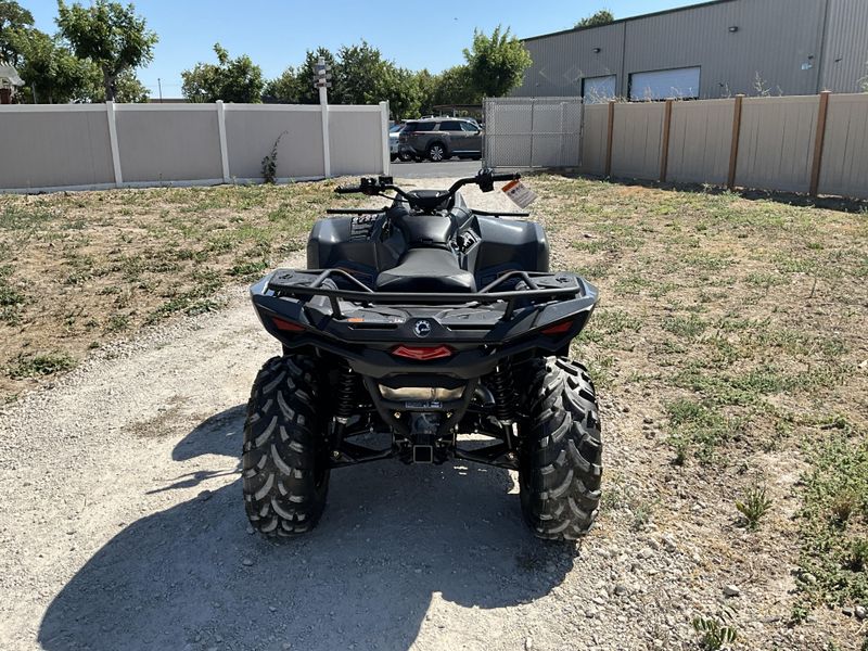 New 2026 Can-Am OUTLANDER 500 DPS Image 6