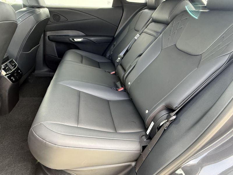 Used 2026 Lexus RX 350h PremiumImage 31