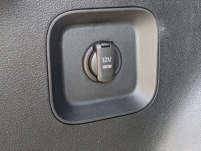 2024 Kia Sportage X-ProImage 23