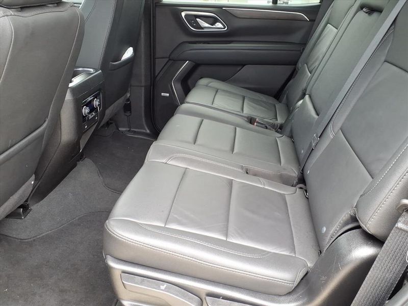 Used 2024 Chevrolet Tahoe LTImage 12