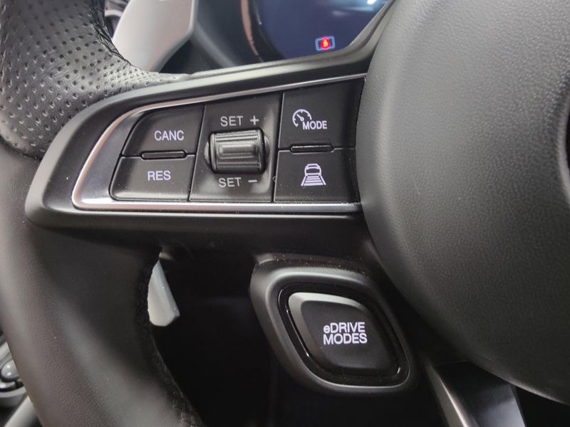 Used 2024 Dodge Hornet R/T eAWD Blacktop w/Track PkgImage 27