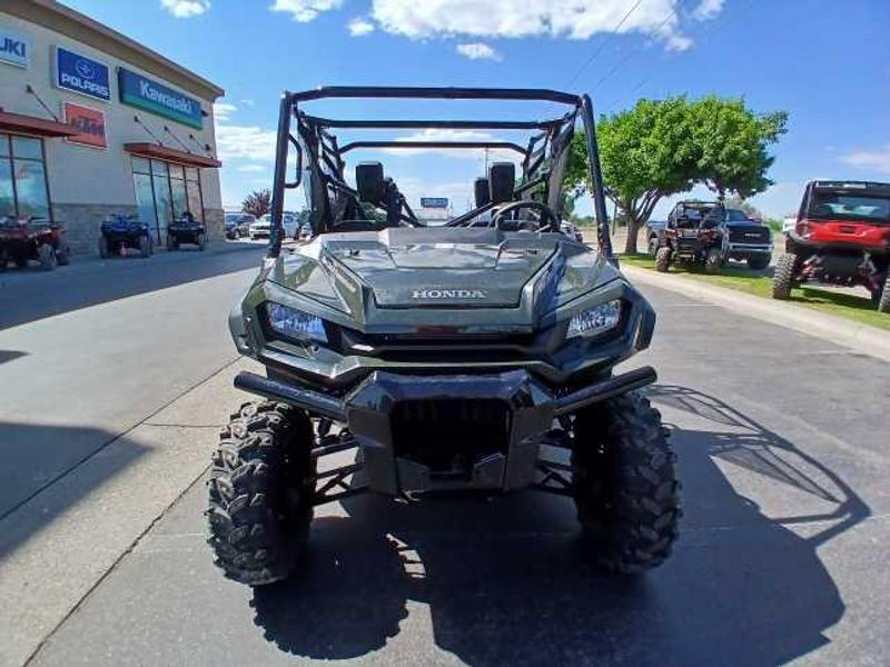 2025 Honda PIONEER 10006 DELUXE CREW 