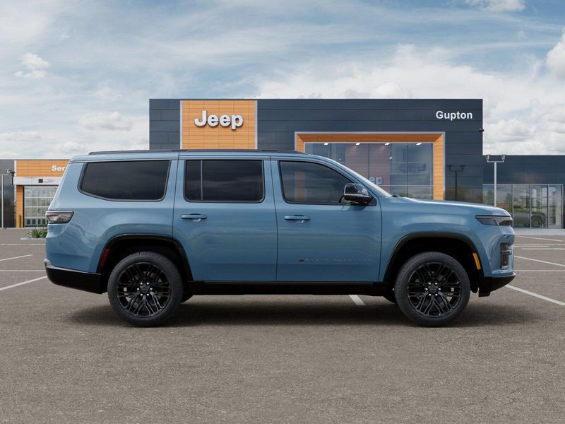 2026 Jeep Grand Wagoneer Limited Reserve 4x4Image 47