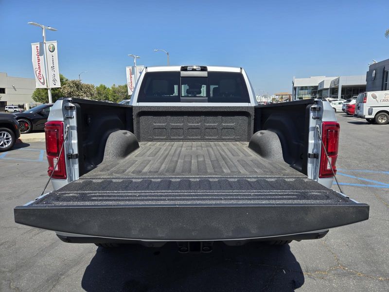 New 2026 RAM 2500 Laramie Crew Cab 4x4 6'4' Box