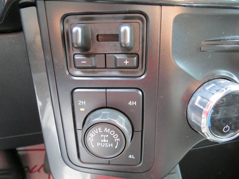 Used 2021 Ford F-150 XLT 4x4 4dr SuperCrew 5.5 ft. SBImage 19